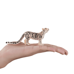 image-Clouded Leopard Toy Realistic Big Cat Model