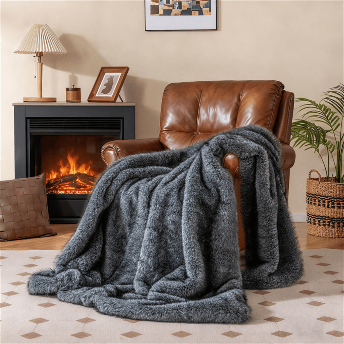 image-Faux Wolf Fur Throw Blanket 60"x80" Gray 740GSM Fleece Lined
