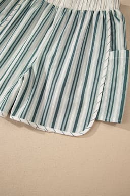 image-Gray Stripe Elastic Waist Cargo Pocket Casual Shorts