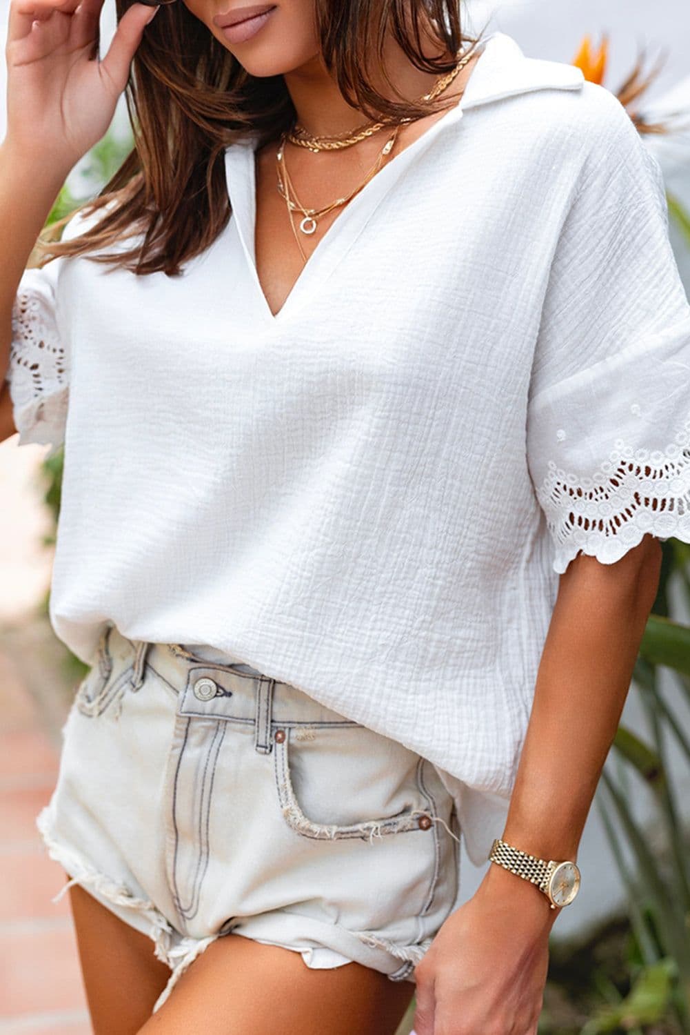 image-White Crinkled Lace Splicing V Neck Blouse