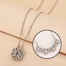 image-A new two-wear heart-to-heart female opening and closing four-leaf clover necklace fashion love folding creative collarbone chain wholesale