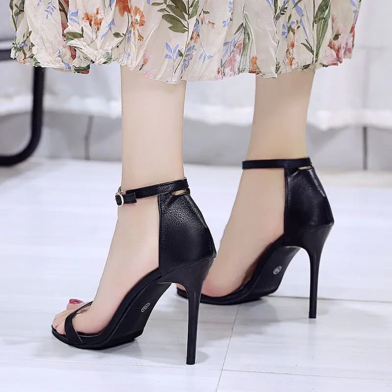 image-High-heeled sandals women's European and American style 2022 summer new fashion simple thin-heeled one-piece open-toe sandals
