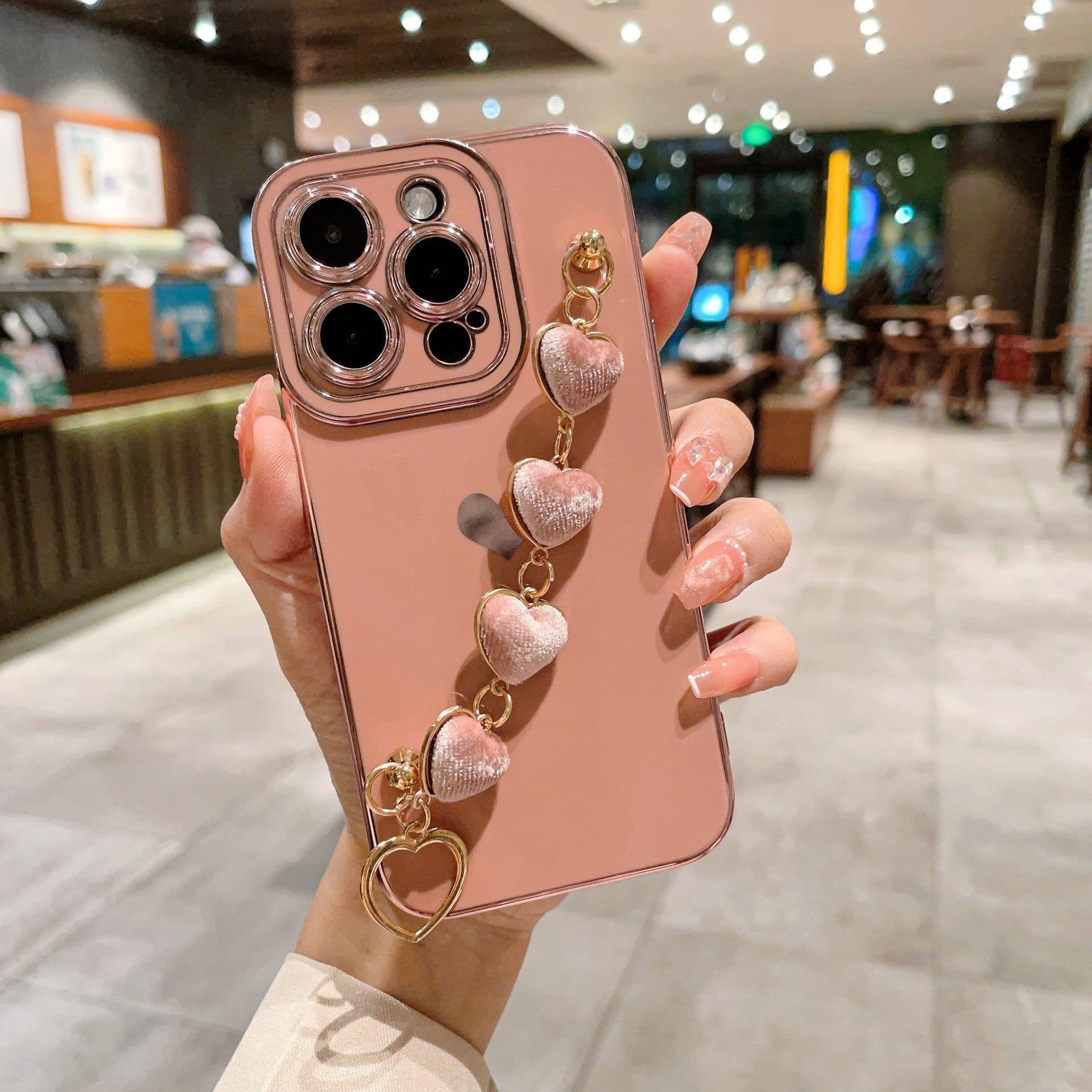 image-Suitable for iPhone14 mobile phone case electroplated love plush bracelet 14Promax Apple 15 protective cover 13 anti-fall