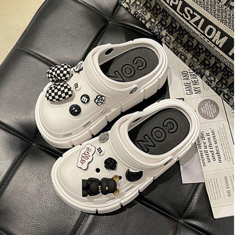 image-Fashion Clogs With Charms Shoes Outdoor Women Slippers Thick