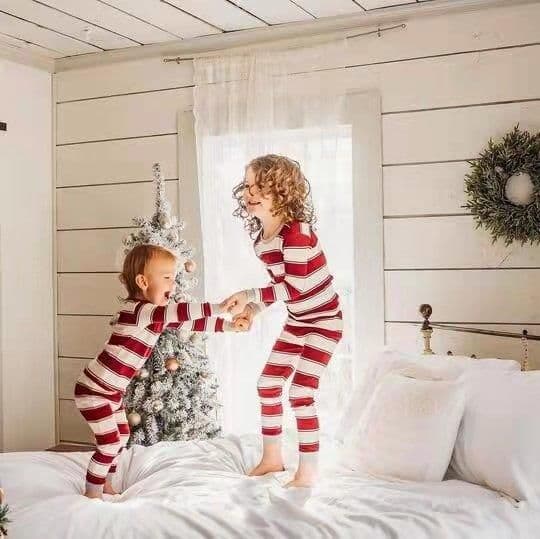 image-Amazon Independent Station 2022 Autumn and Winter New Products Stripe Print Parent-Child Suit Home Clothes