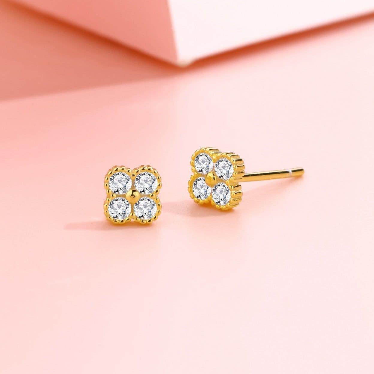 image-925 silver four-leaf clover earrings Korean style small fragrance delicate clover earrings niche design 18K gold flower earrings