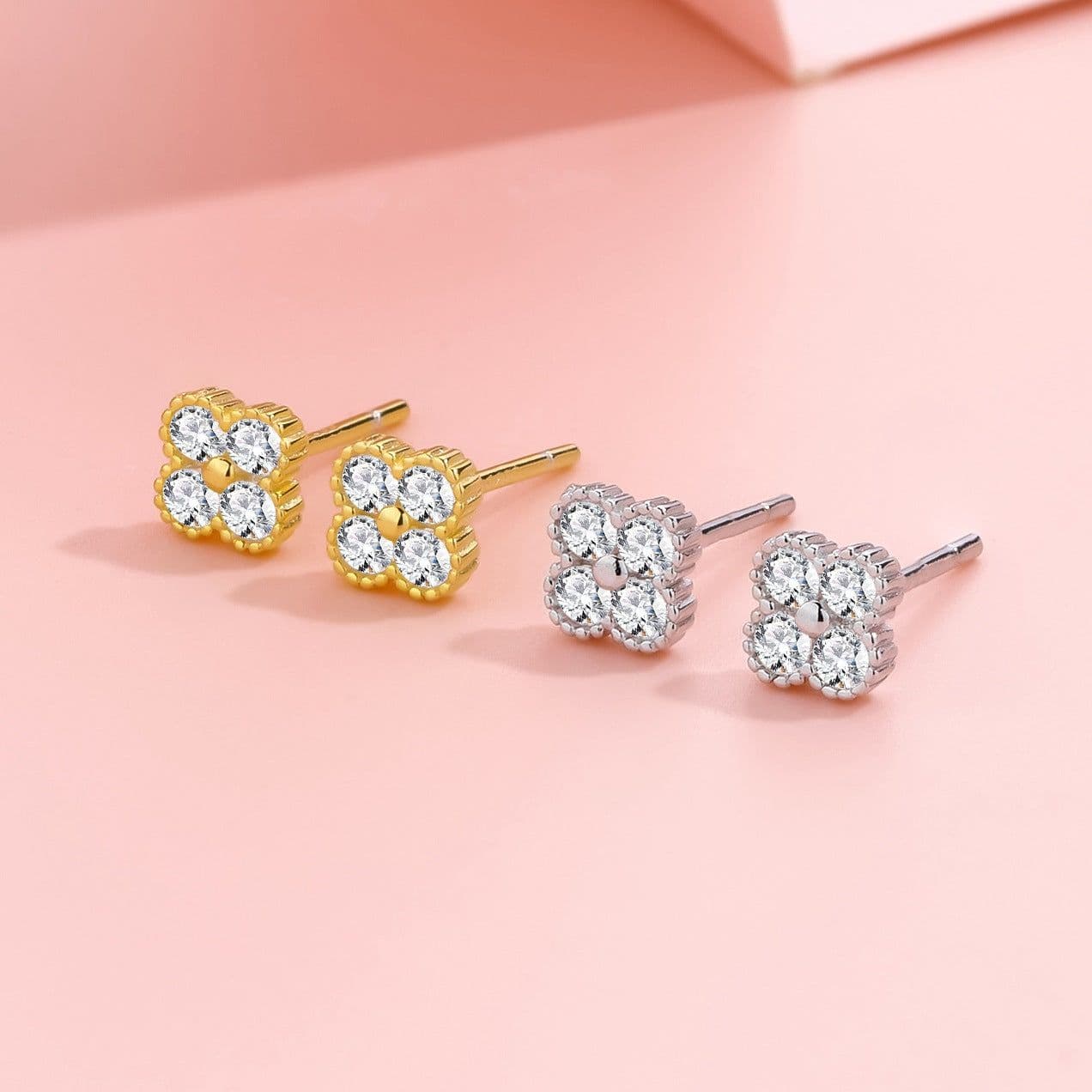 image-925 silver four-leaf clover earrings Korean style small fragrance delicate clover earrings niche design 18K gold flower earrings