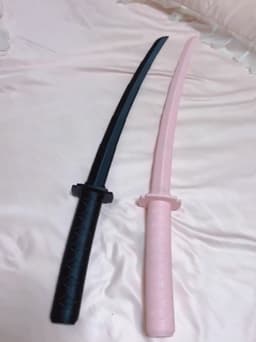 image-Telescopic Samurai Blade Sword Telescopic Gravity Straight Out Black Powder Decompression Toy Trendy Creative Simulation Toy Wholesale