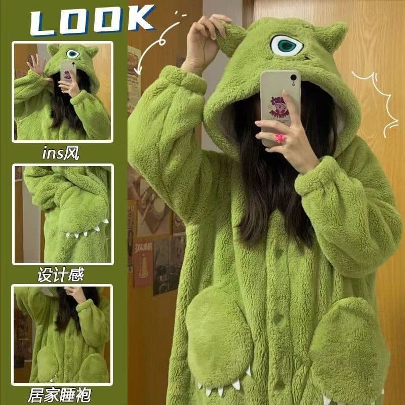 image-Winter pajamas for women, winter coral velvet nightgown with velvet and thickening, students can wear long flannel nightgown in winter