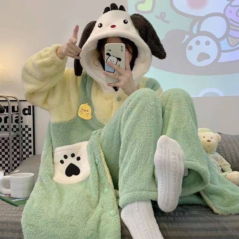 image-Winter pajamas for women, winter coral velvet nightgown with velvet and thickening, students can wear long flannel nightgown in winter