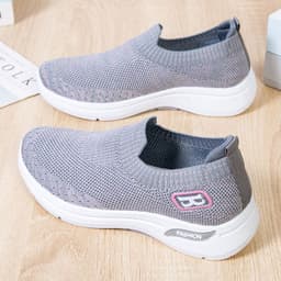 image-Women's Shoes 2023 New Cross-Border Foreign Trade Women's Shoes Casual Mom Shoes Socks Net Shoes Soft Sole Sports Shoes Women
