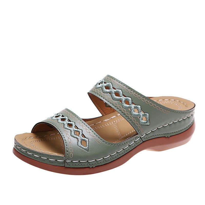 image-2022 cross-border foreign trade new large size slippers, retro stitched non-slip round toe wedge heels, comfortable one-line sandals for women