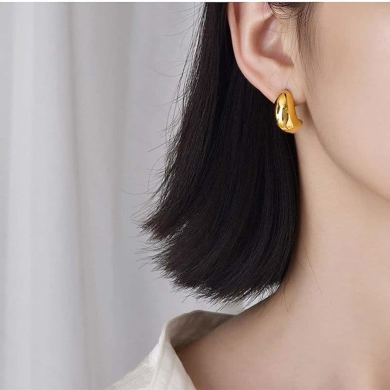 image-European and American simple titanium steel drop earrings 18K electroplated stainless steel stud earrings personality earrings wholesale