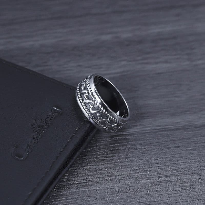 image-Men's ring personalized niche stainless steel jewelry wholesale non-fading retro hip-hop European and American ring index finger