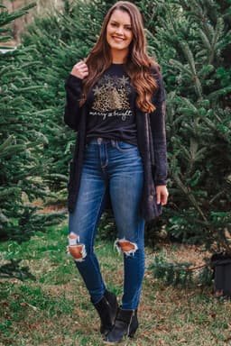 image-Black Leopard Christmas Tree Graphic Crew Neck T-Shirt