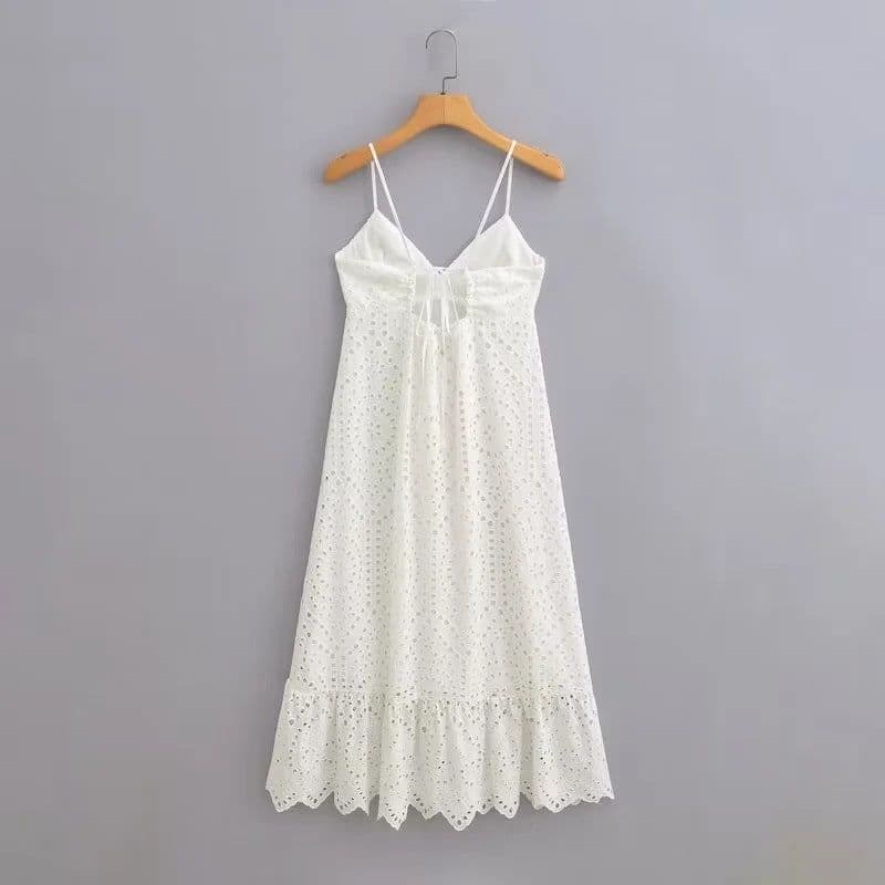image-European and American Women's Clothing 2023 Summer New V-neck Lace Hollow Embroidered Strap Dress