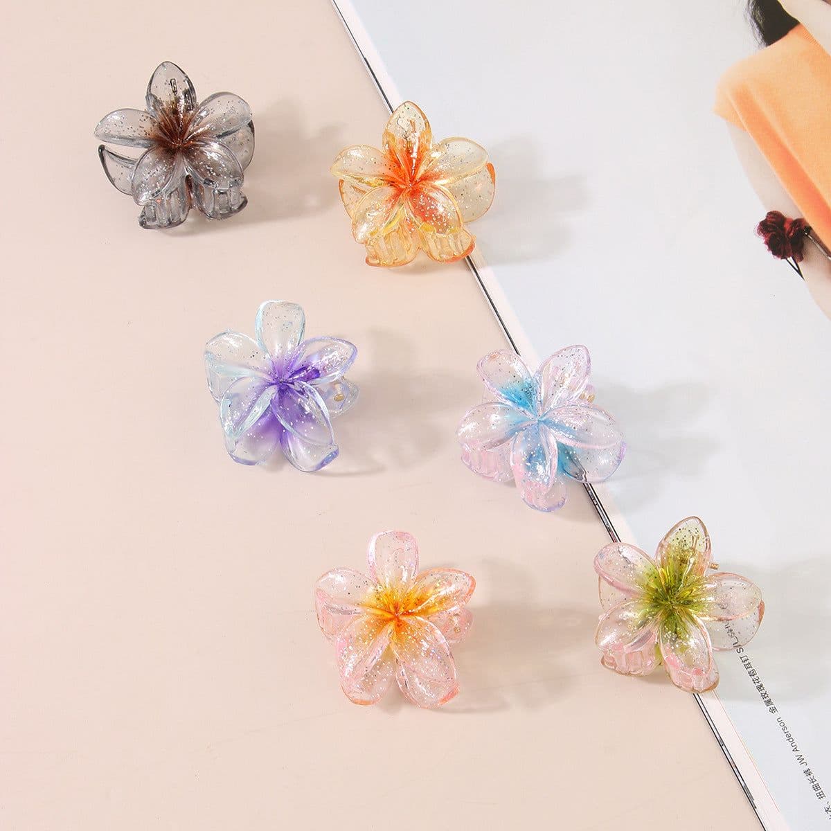 image-Cross-border Amazon's new 4CM transparent glitter hairpin small plumeria grabber female Korean style bangs side clip