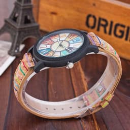 image-Casual Vintage Leather Women Quartz Wrist Watch Gift Clock