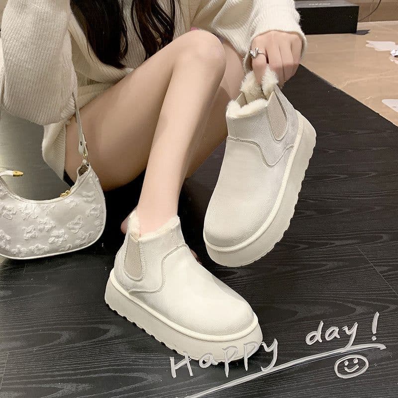 image-Snow boots for women 2023 new style comfortable thick sole plus velvet warm fur one-piece lazy one-leg short-tube women's cotton shoes