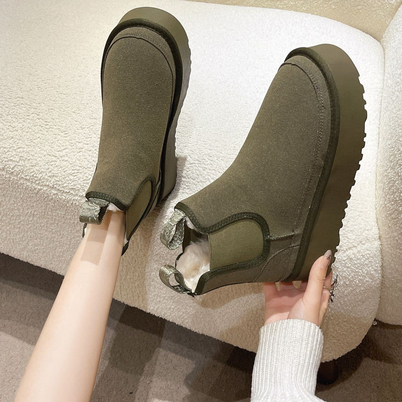 image-Thick-soled snow boots for women 2022 autumn and winter new elastic band heightening cotton shoes winter plus velvet slip-on Chelsea