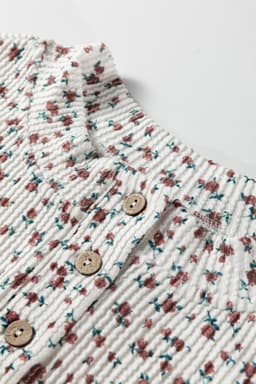 image-White Spiral Ribbed Floral Print Long Sleeve Henley Top Drawstring Short Set