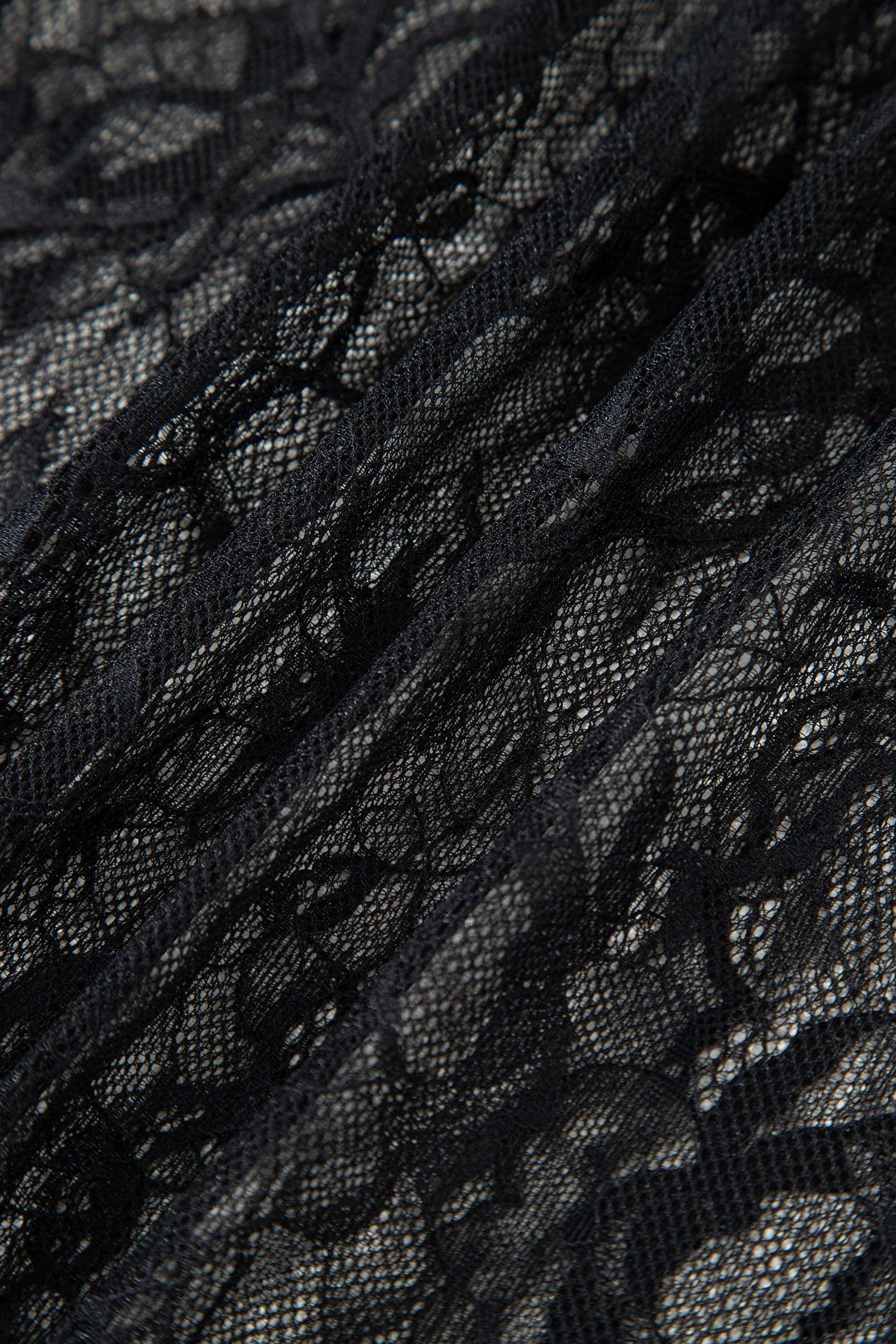 image-Black Sleeveless Lace Patchwork Long Dress