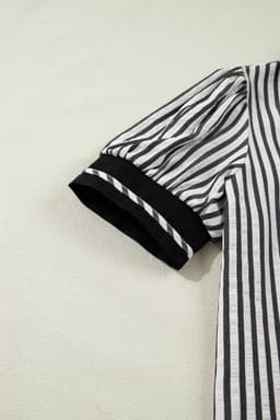 image-Green Stripe Collared Split Neck Bubble Sleeve Blouse