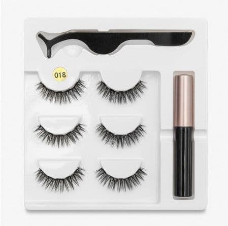image-A Pair Of False Eyelashes With Magnets In Fashion