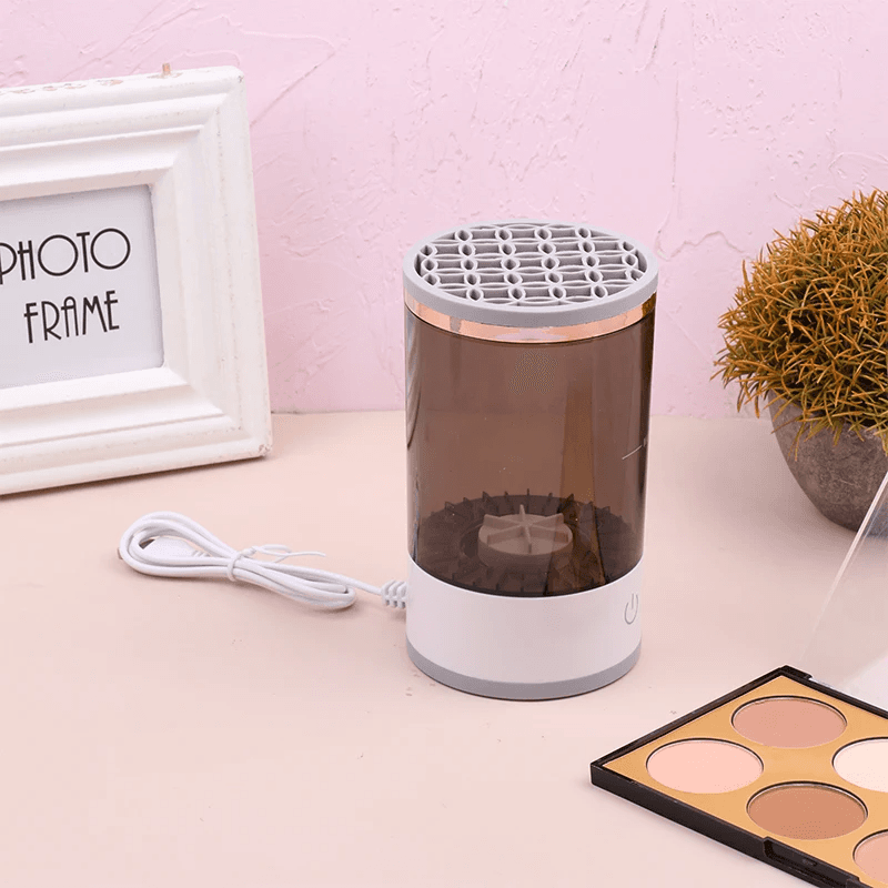 image-Automatic Brush Cleaner Electric Makeup Brush Cleaning Machine Fast