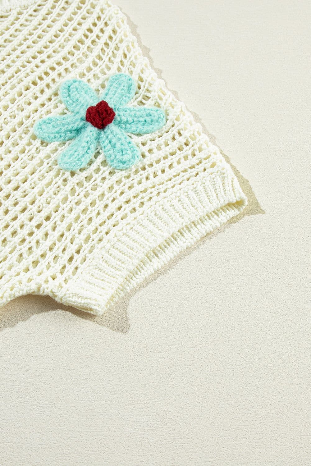 image-White Crochet Flower Hollow-out Sweater T-Shirt