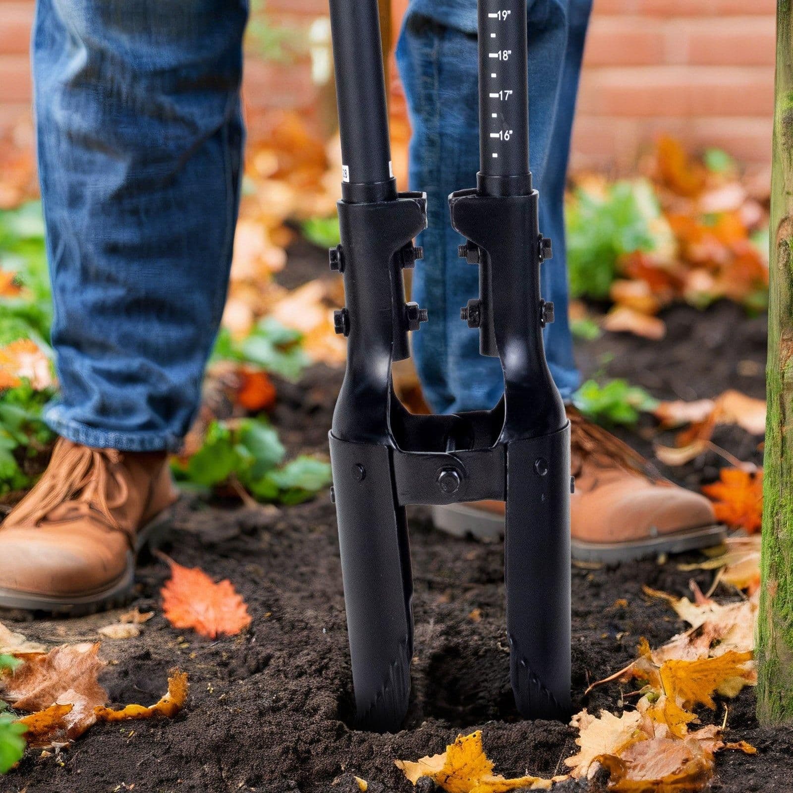 image-VEVOR Post Hole Digger, Heavy Duty Post Hole Digger with Fiberglass Handle, Manual Hole Digger with Scale Markings and Metal Blade, Post Hole Digger Tool for Digging Gardening and Outdoors, 57.5-Inch