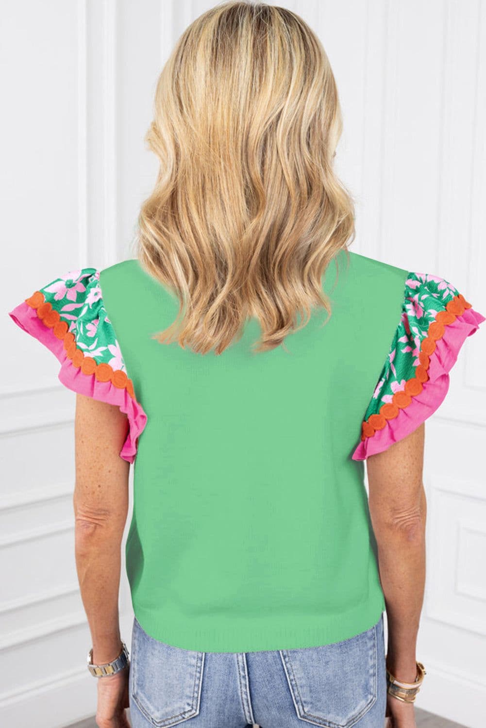 image-Contrast Ricrac Floral Sleeve Top - White (57 characters)