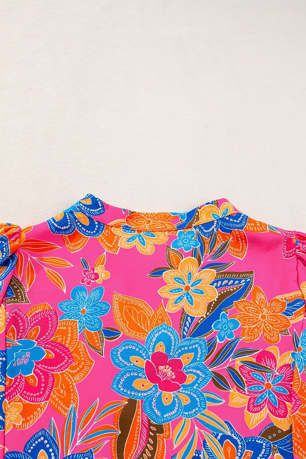 image-Rose Abstract Print Smocked Puff Sleeve V Neck Blouse