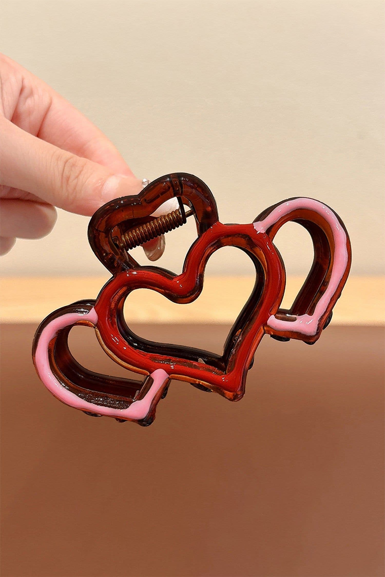 image-Bonbon Heart Hollowed Acrylic Hair Claw Clip