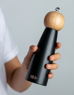 image-Household Grinder Bottle Manual Pepper Grinder Pepper Grinder Black Pepper Grinder