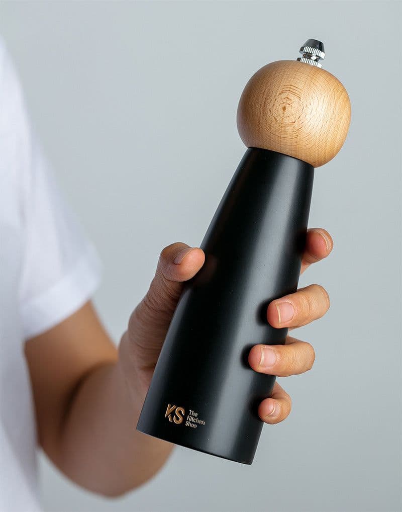 image-Household Grinder Bottle Manual Pepper Grinder Pepper Grinder Black Pepper Grinder