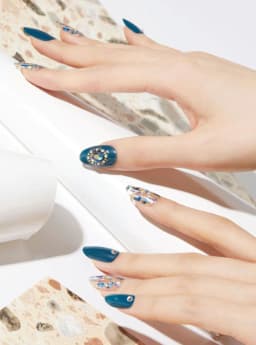 image-Korean Gel Nail Strips Nail decals All-In-One Kits