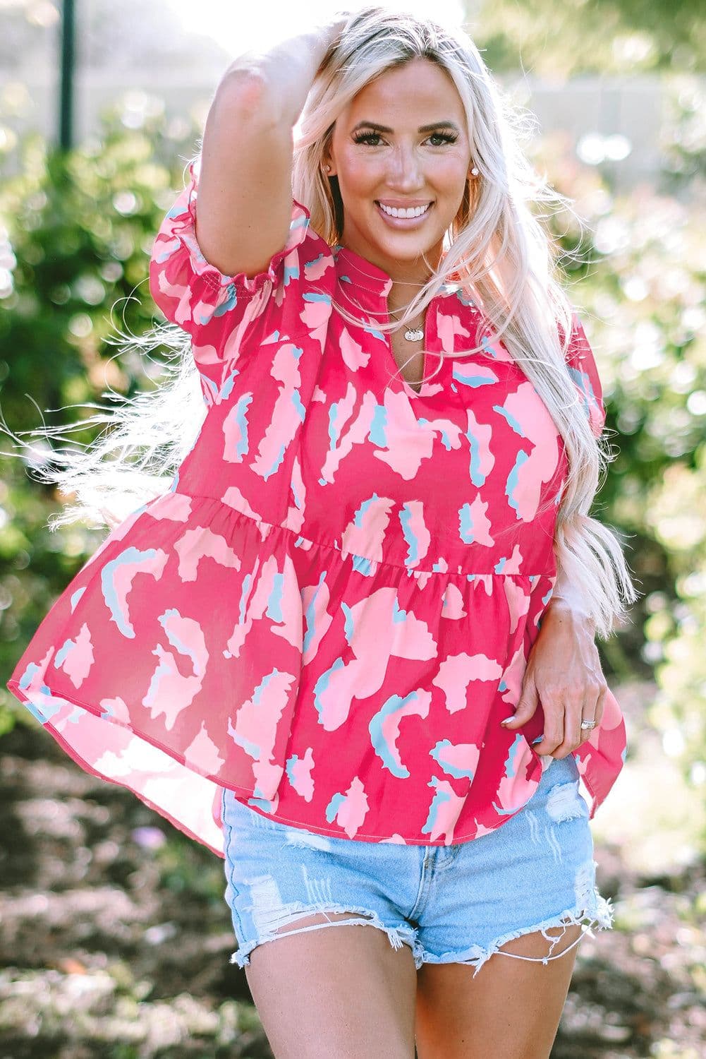 image-Rose Abstract Print Smocked Puff Sleeve V Neck Blouse