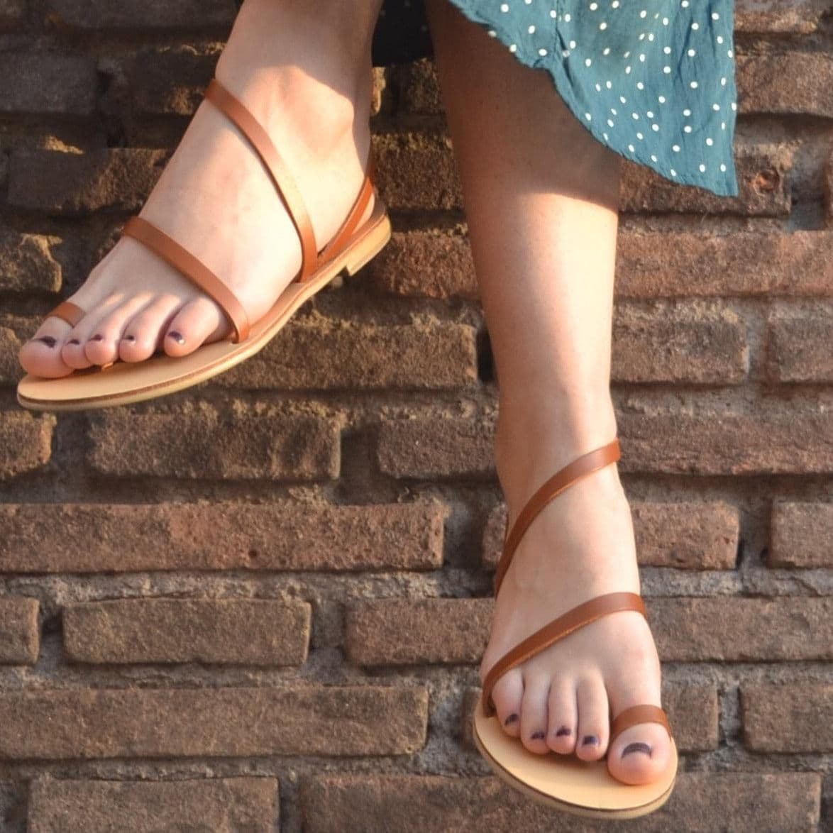 image-Ancientoo Toe Ring Mania
