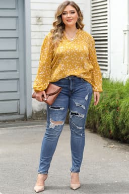 image-Yellow Plus Size Floral Print Ruched Blouse
