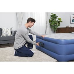 image-Bestway Rechargeable Electric Pump 11.5x10.1x10.4 cm 565 L/min Inflatable & Camping 62260