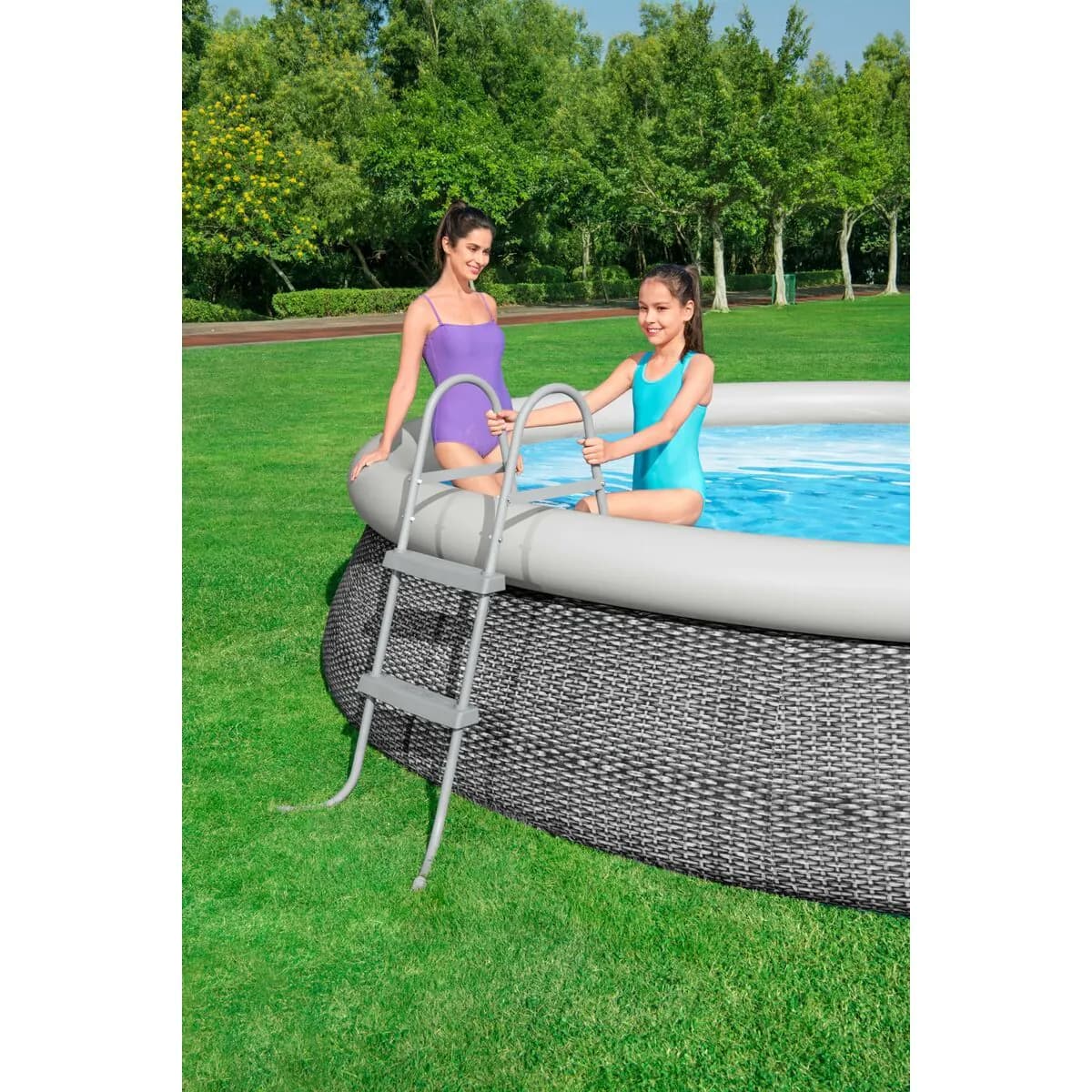 image-Swimming Pool Staircase Bestway 84 cm