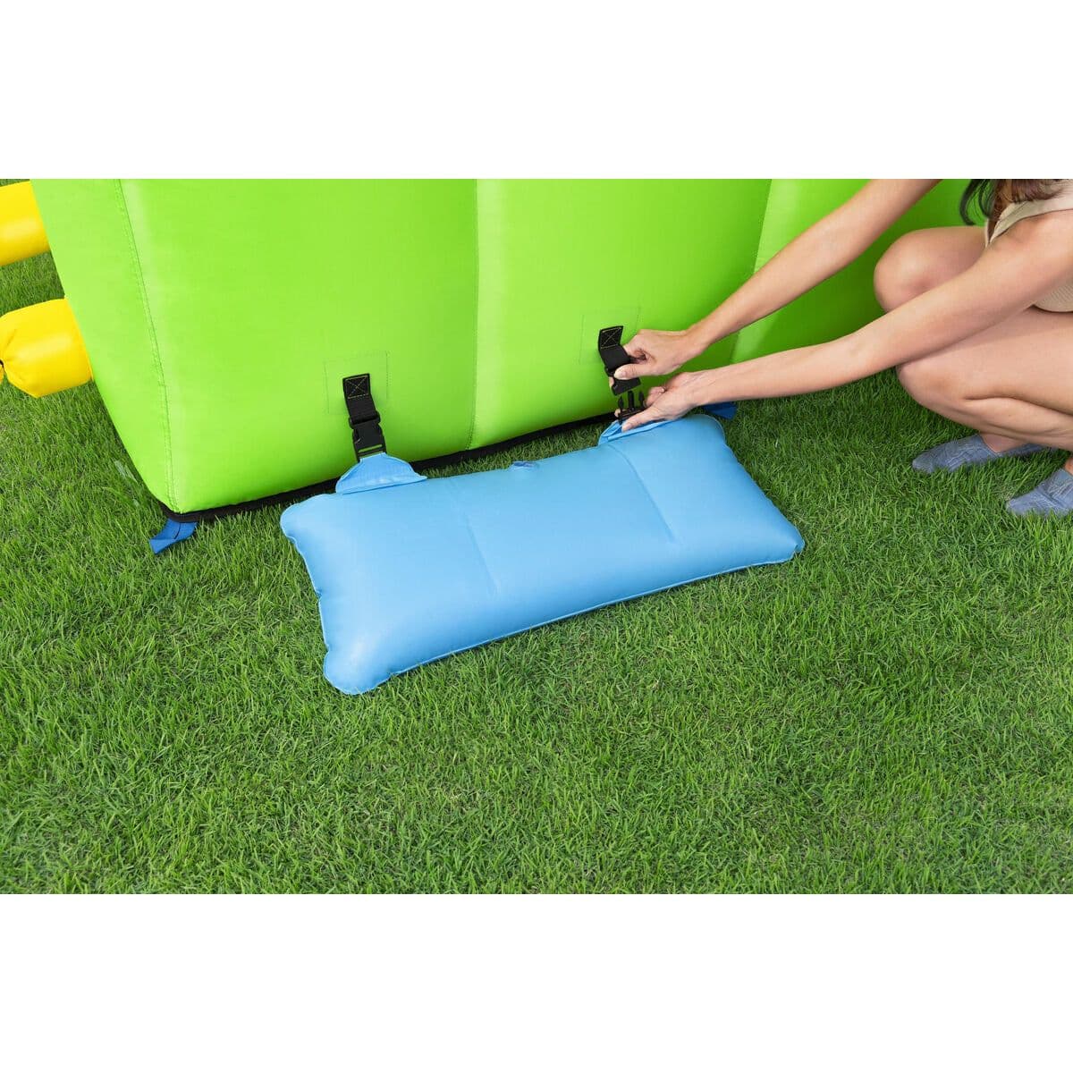 image-Bestway Inflatable Water Park Pool 435x286x267cm + 5 Years Garden 53478