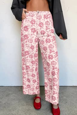 image-Pink Vintage Floral Print Denim Shift Pants