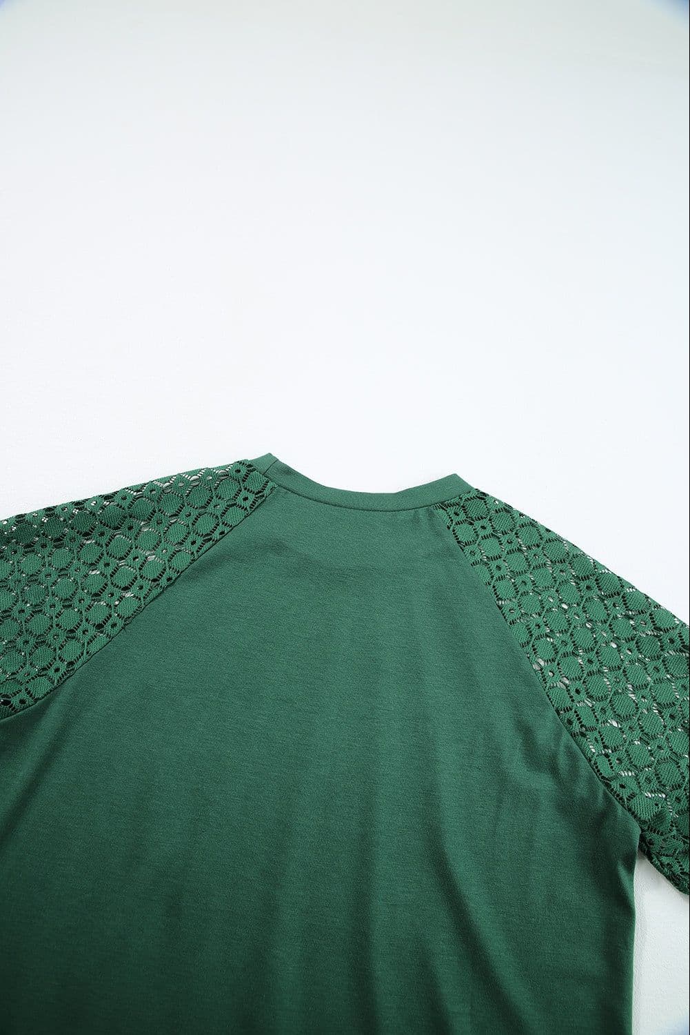 image-Khaki Contrast Lace Raglan Sleeve Tee - Casual Short Sleeve Top