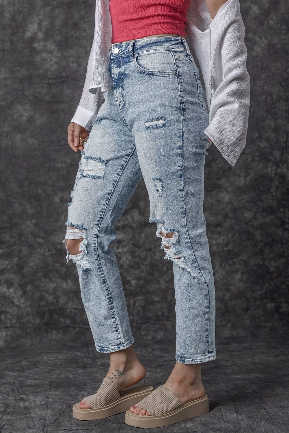 image-Sky Blue Light Wash Frayed Slim Fit High Waist Jeans