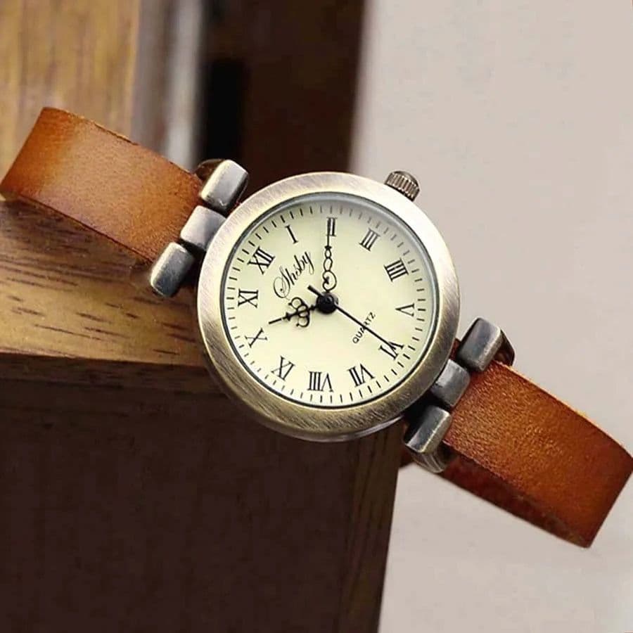 image-Shsby New Fashion Hot-Selling Leather Female Watch ROMA Vintage Watch Women Dress Watches