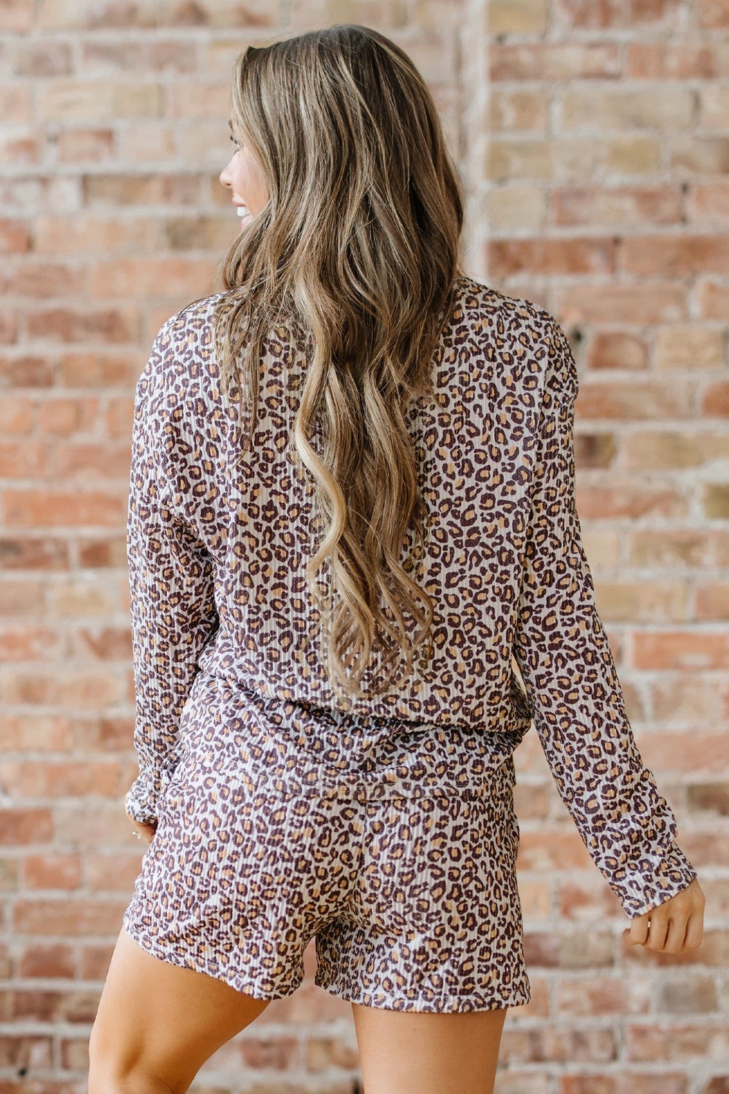 image-Khaki Leopard Ribbed Long Sleeve Top Drawstring Shorts 2pcs Outfit