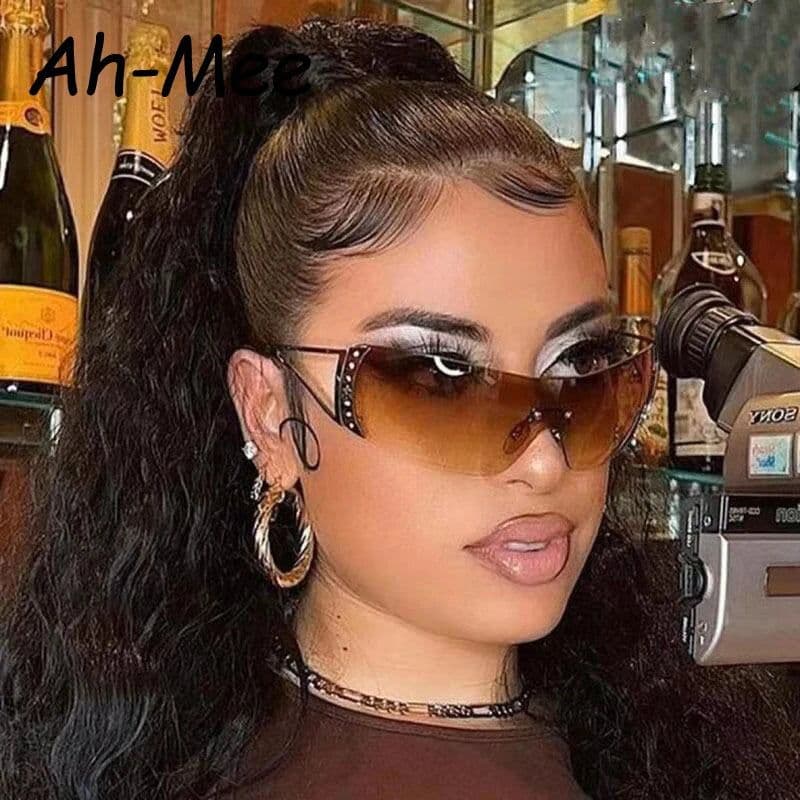 image-Fashion 2000's Vintage One Piece Sunglasses Women Y2K Wrap Around Retro Sun Glasses Men Punk Eyewear Shades UV400 Oculos