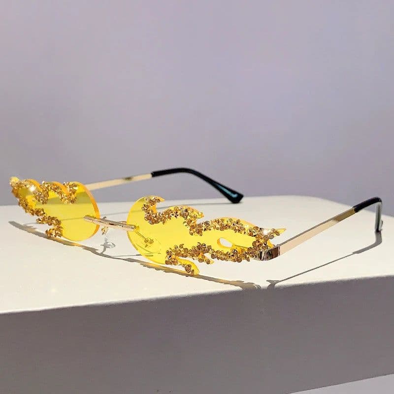 image-KAMMPT New Stylish Fire Shaped Sunglasses for Ladies Rhinestones Fashion Vintage Shades Retro Outdoor Men Brand Design Eyewear